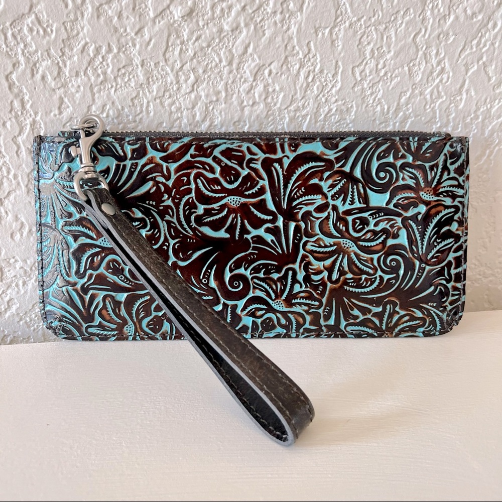 Patricia Nash Turquoise Brown Leather Wristlet Wallet